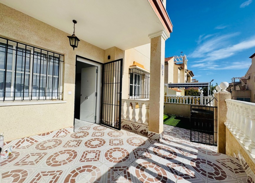 Odsprzedaż - Bungalow - Orihuela Costa - Playa Flamenca