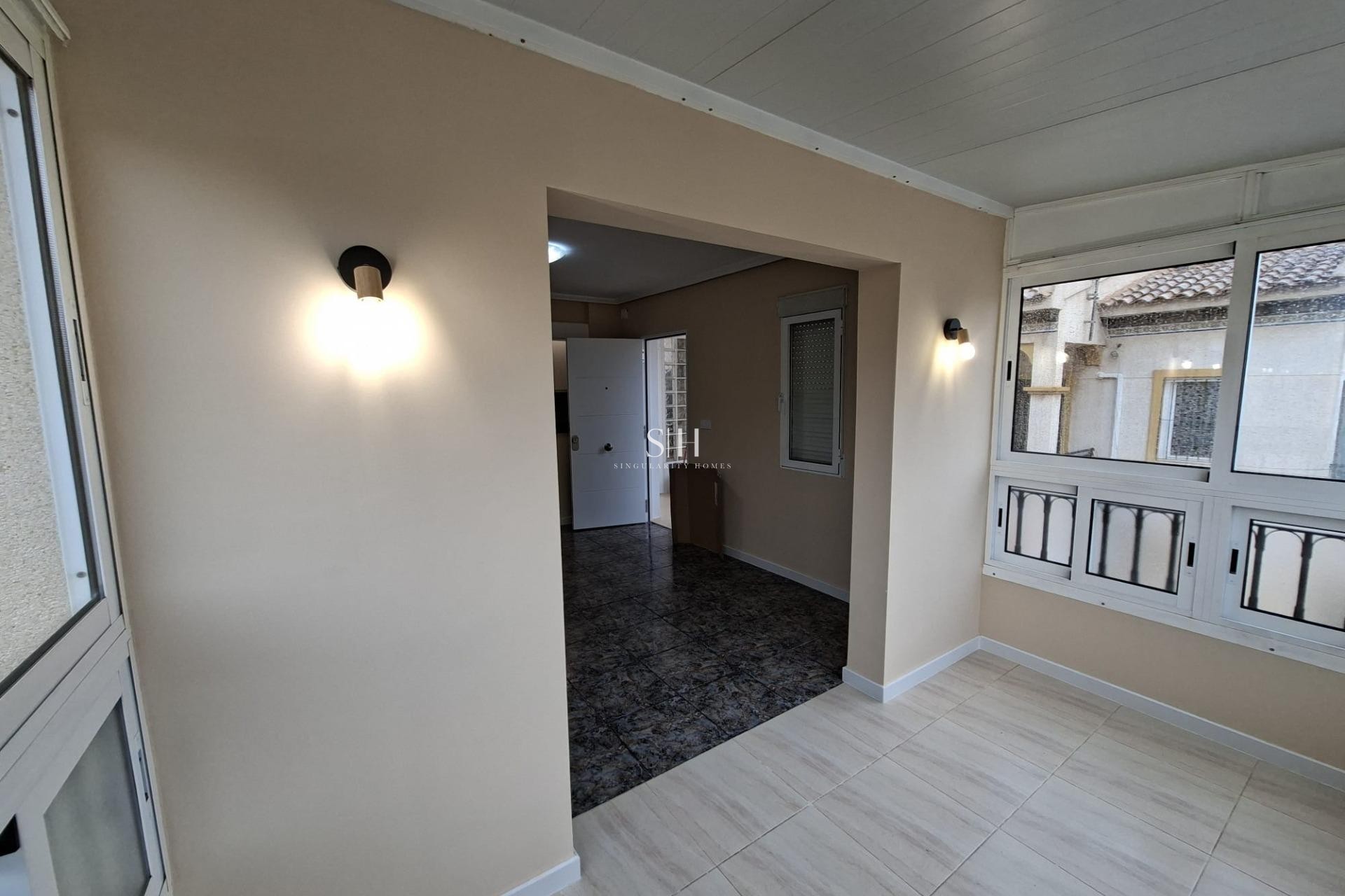 Odsprzedaż - Bungalow - Orihuela Costa - Punta Prima
