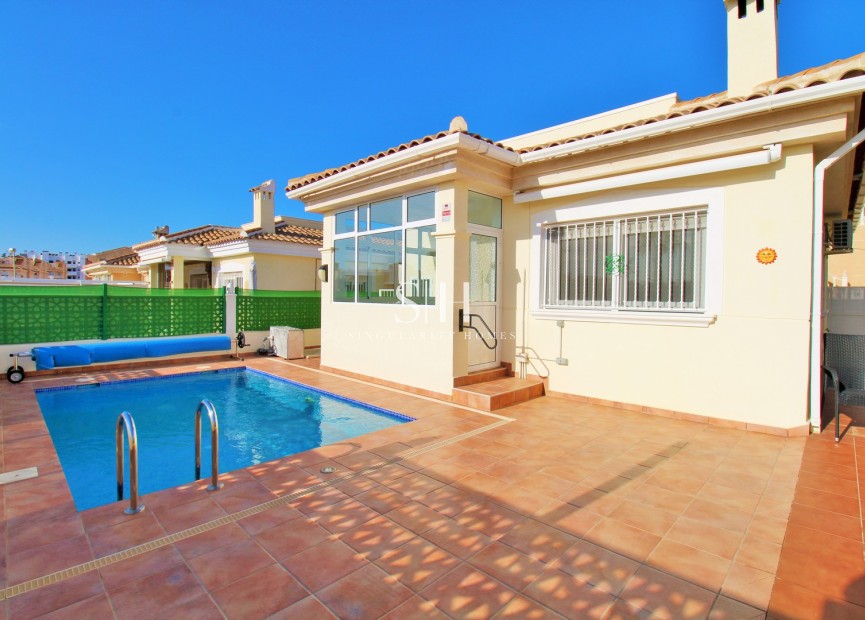 Odsprzedaż - Bungalow - Orihuela Costa - Villamartin
