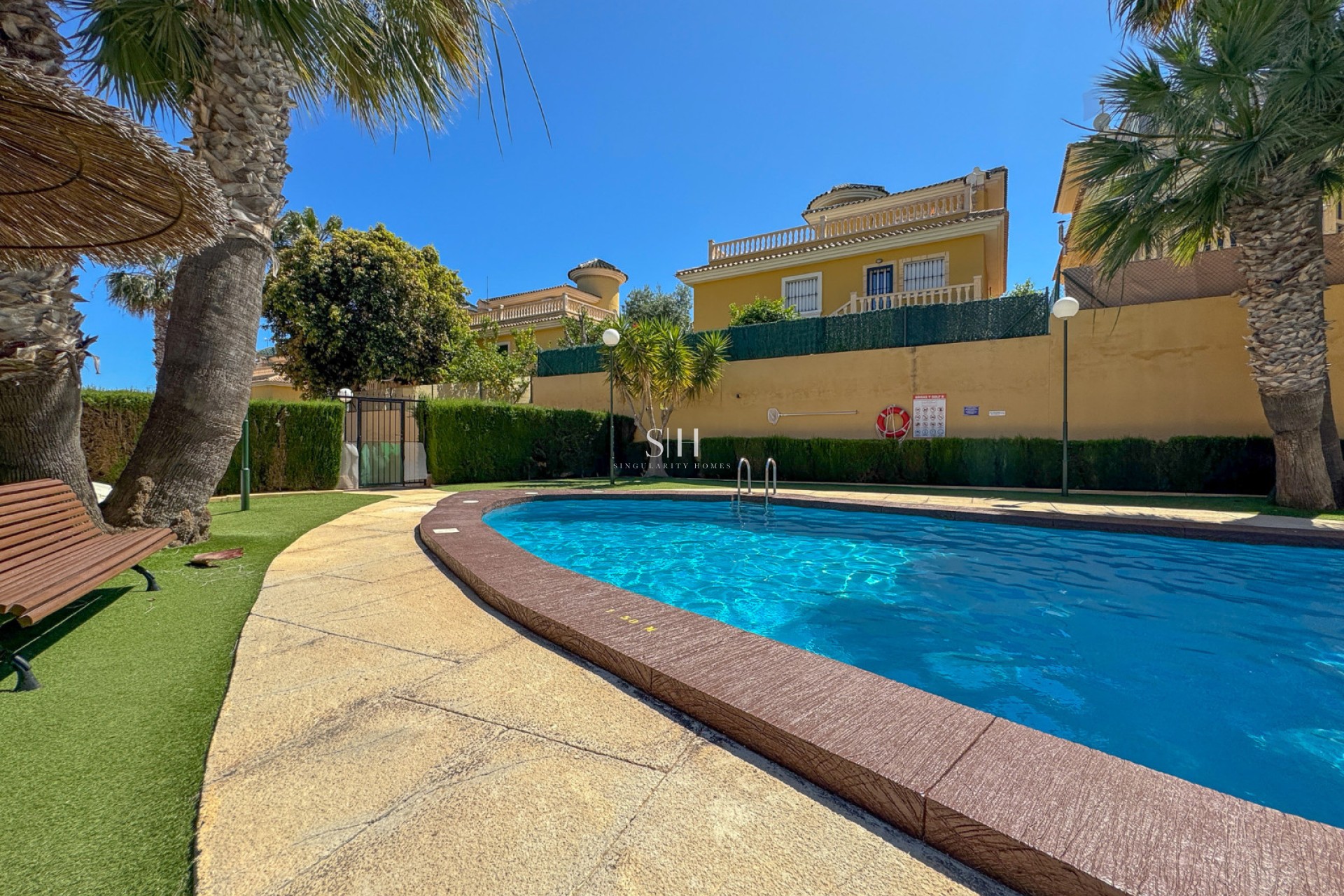 Odsprzedaż - Bungalow - Orihuela Costa - Villamartín
