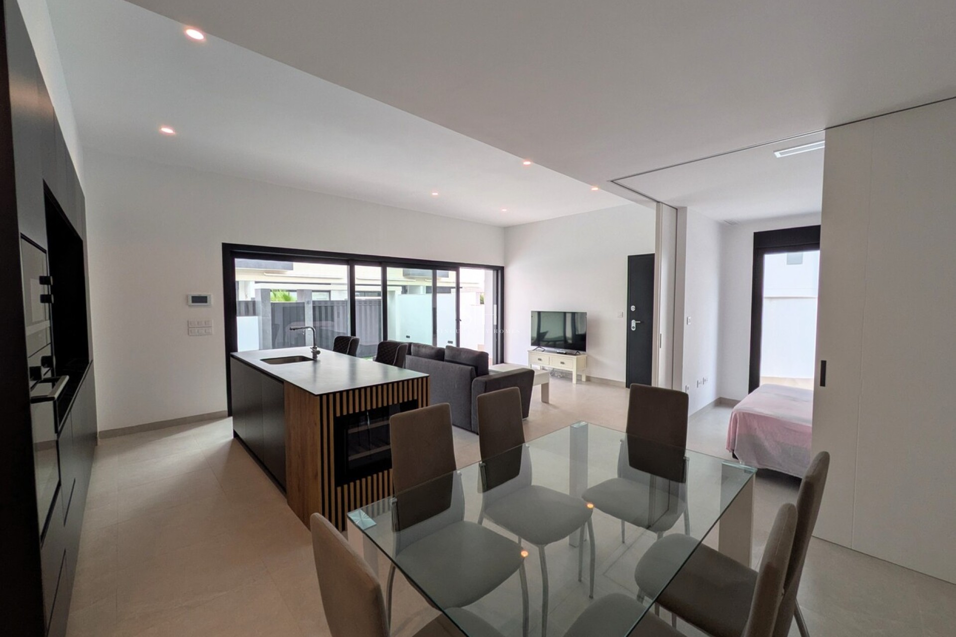 Odsprzedaż - Bungalow - Pilar de la Horadada - Costa Blanca