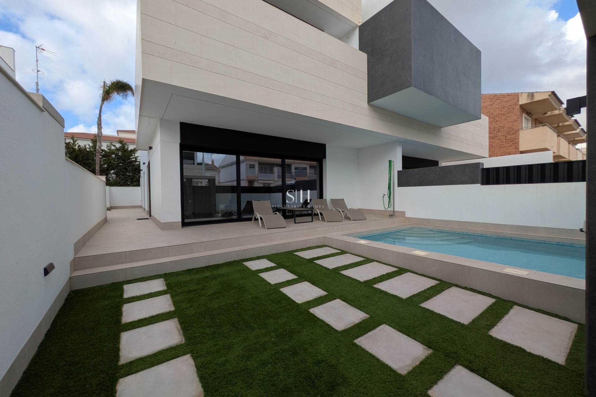 Odsprzedaż - Bungalow - Pilar de la Horadada - Costa Blanca