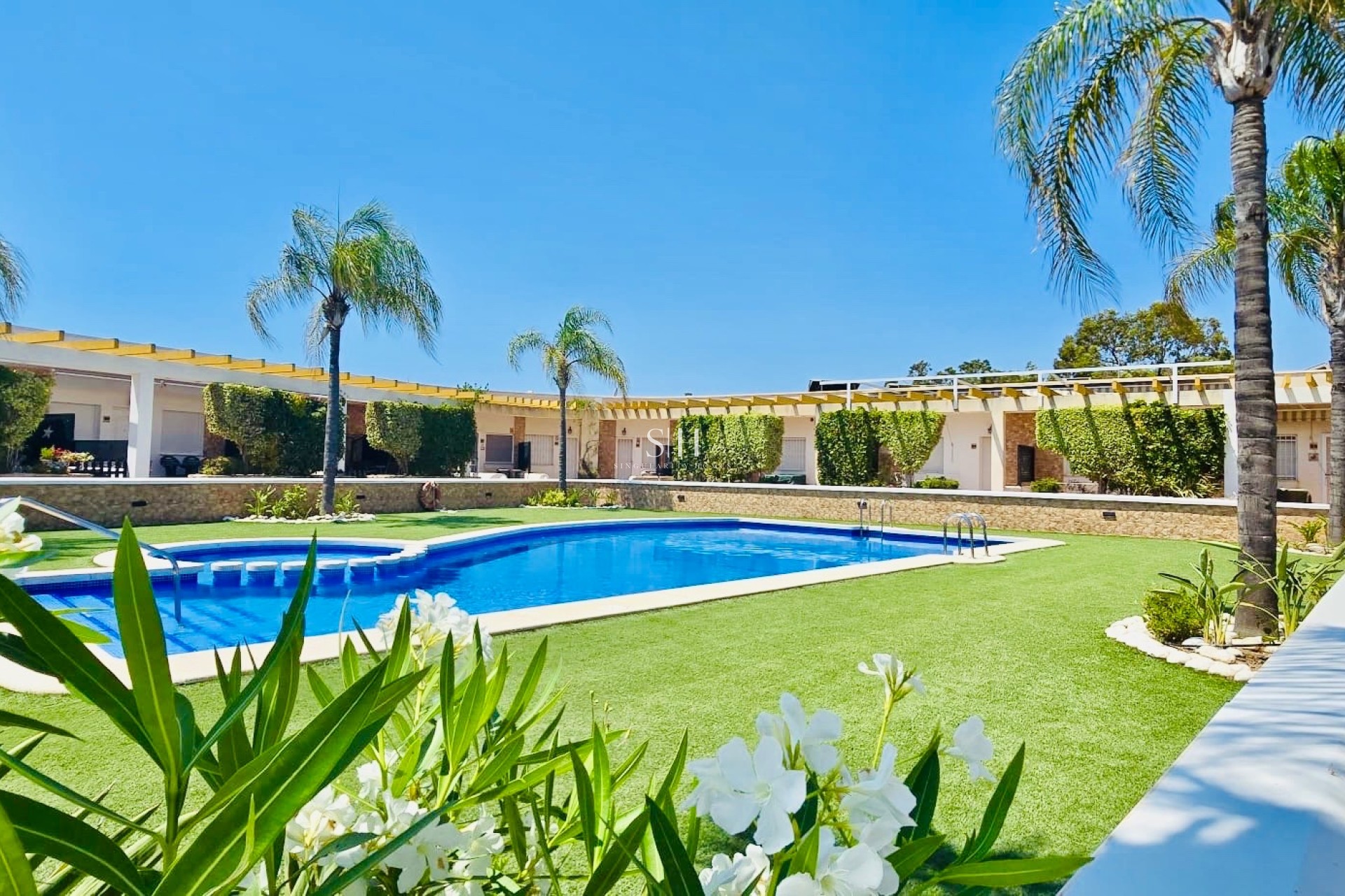 Odsprzedaż - Bungalow - Pilar de la Horadada - Mil Palmeras