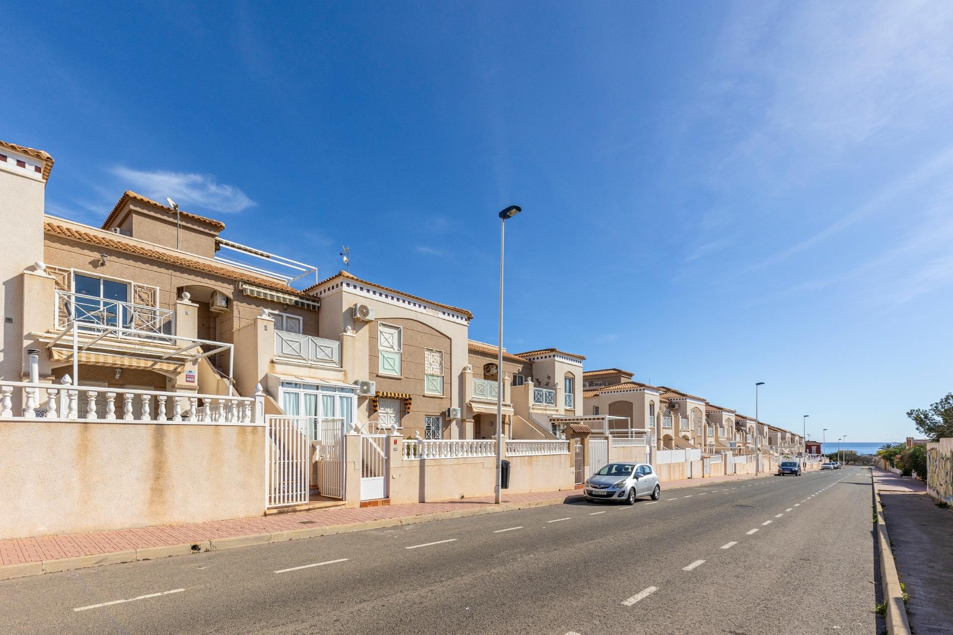 Odsprzedaż - Bungalow - Torrevieja - Aguas Nuevas 2