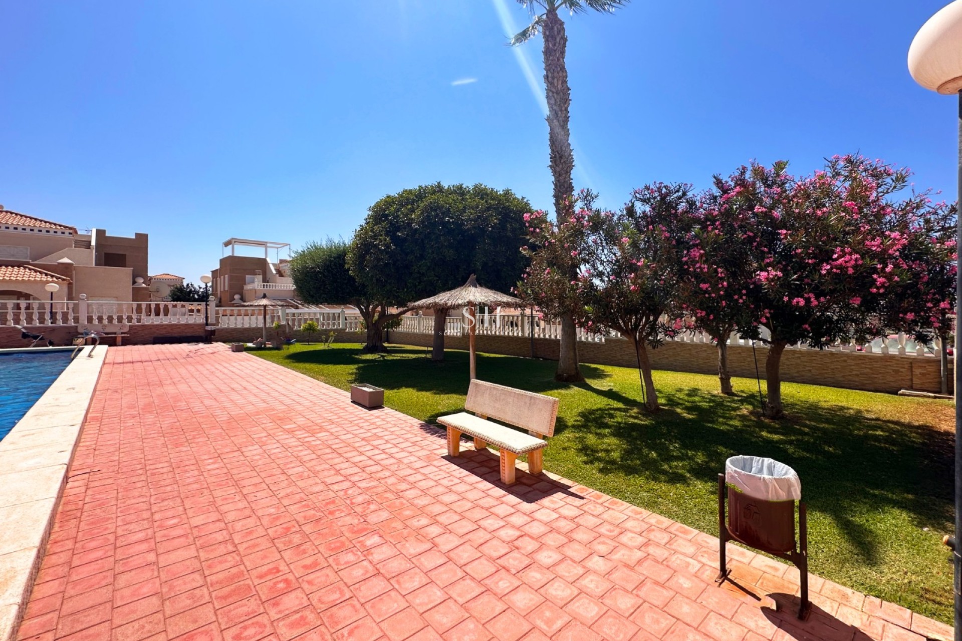 Odsprzedaż - Bungalow - Torrevieja - Costa Blanca