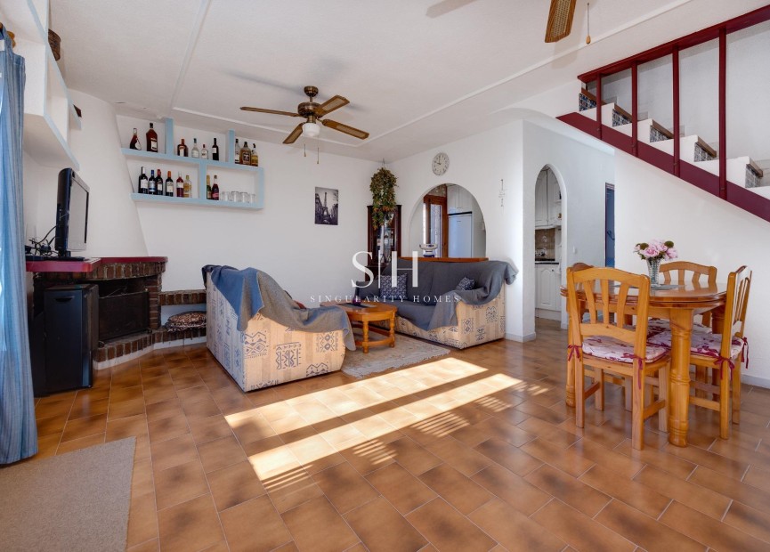 Odsprzedaż - Bungalow - Torrevieja - La Mata