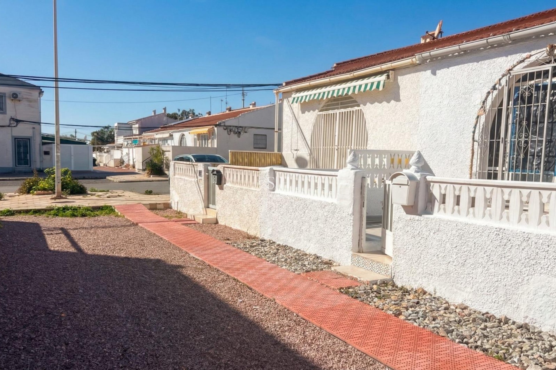 Odsprzedaż - Bungalow - Torrevieja - La Siesta - El Salado - Torreta