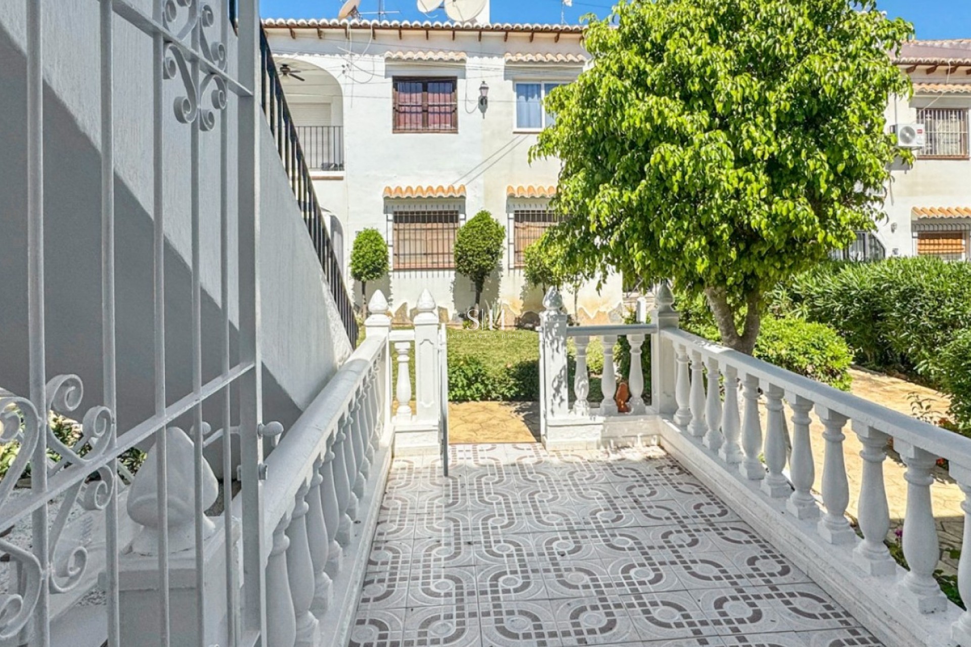 Odsprzedaż - Bungalow - Torrevieja - Los Balcones - Los Altos del Edén