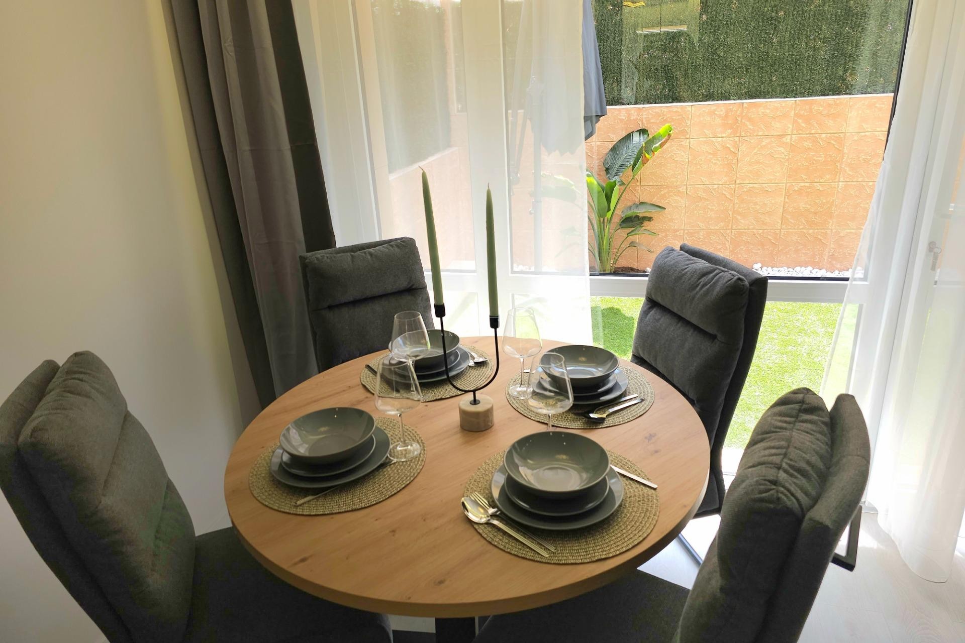 Odsprzedaż - Bungalow - Torrevieja - Los Europeos