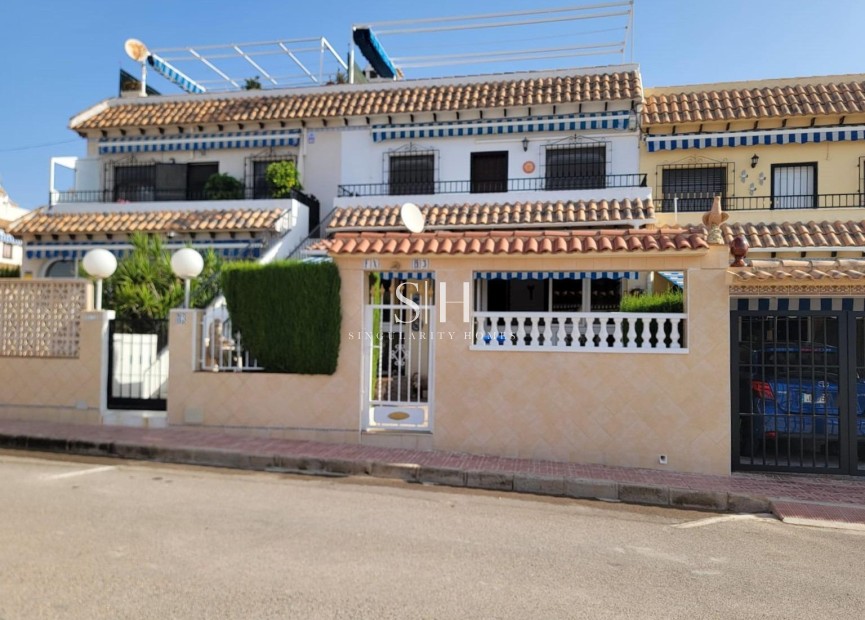 Odsprzedaż - Bungalow - Torrevieja - Los Frutales
