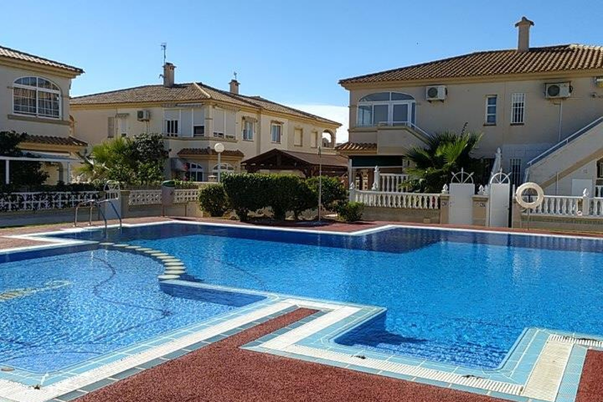 Odsprzedaż - Bungalow - Torrevieja - TORREBLANCA LA MATA