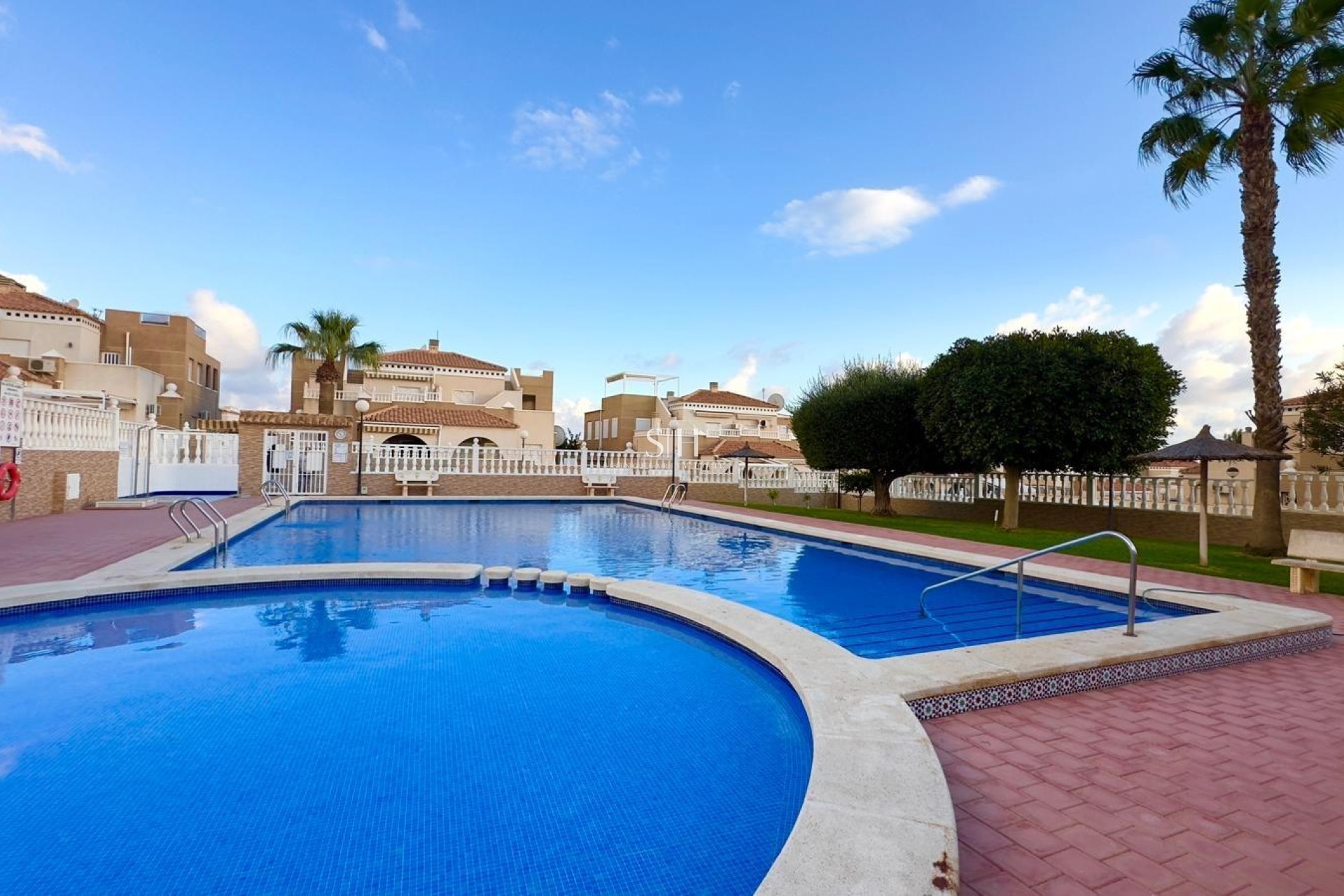 Odsprzedaż - Bungalow - Torrevieja - Torreblanca