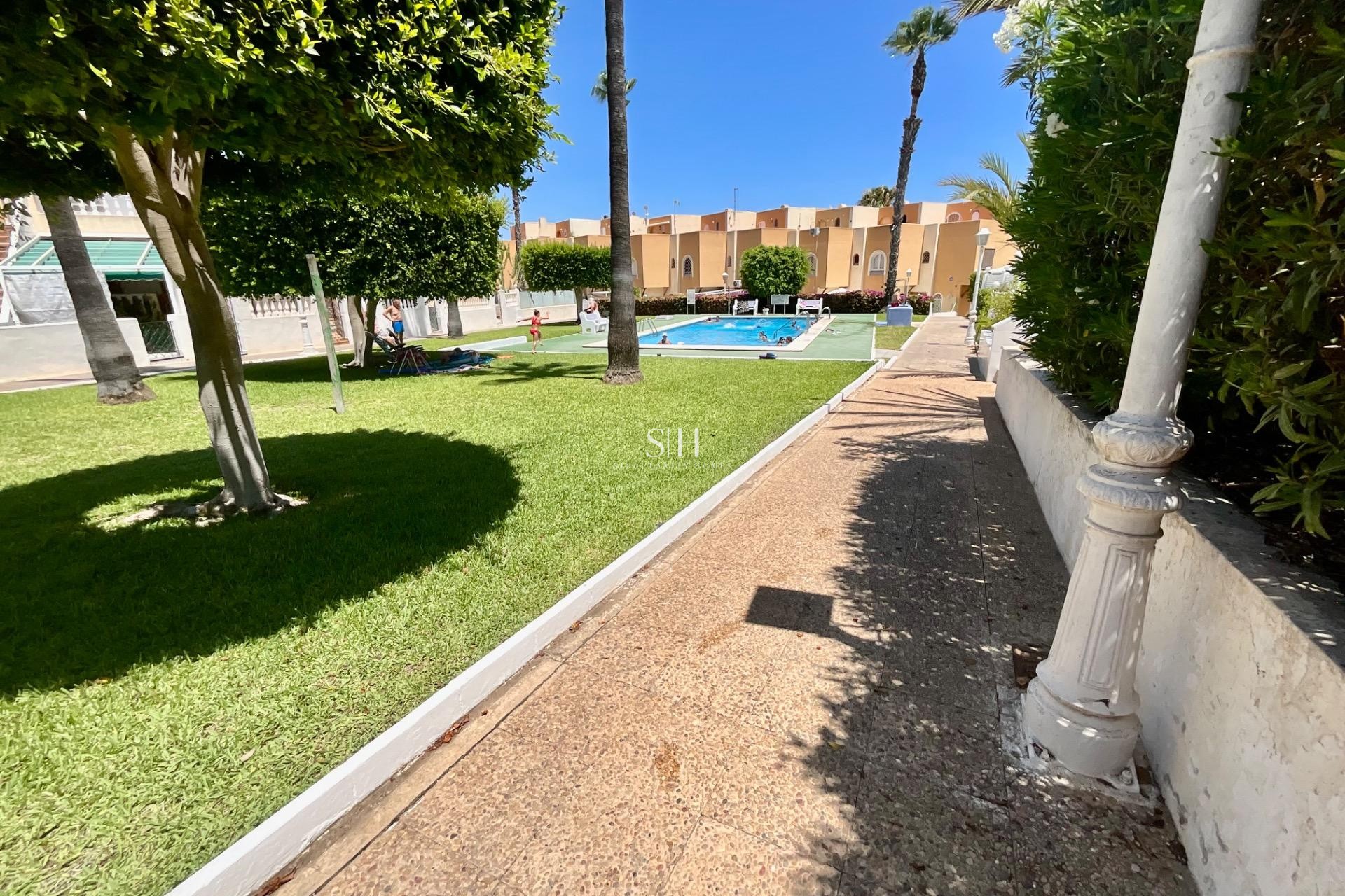Odsprzedaż - Bungalow - Torrevieja - Torreblanca