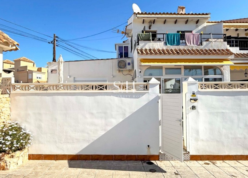 Odsprzedaż - Bungalow - Torrevieja - Torrelamata - La Mata