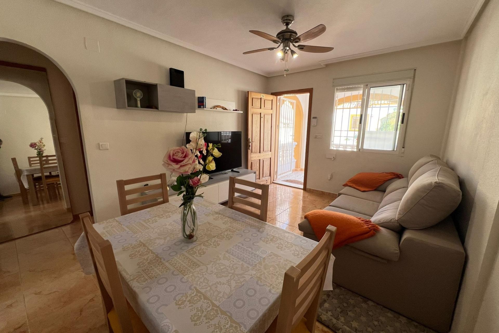 Odsprzedaż - Bungalow - Torrevieja - Torretas