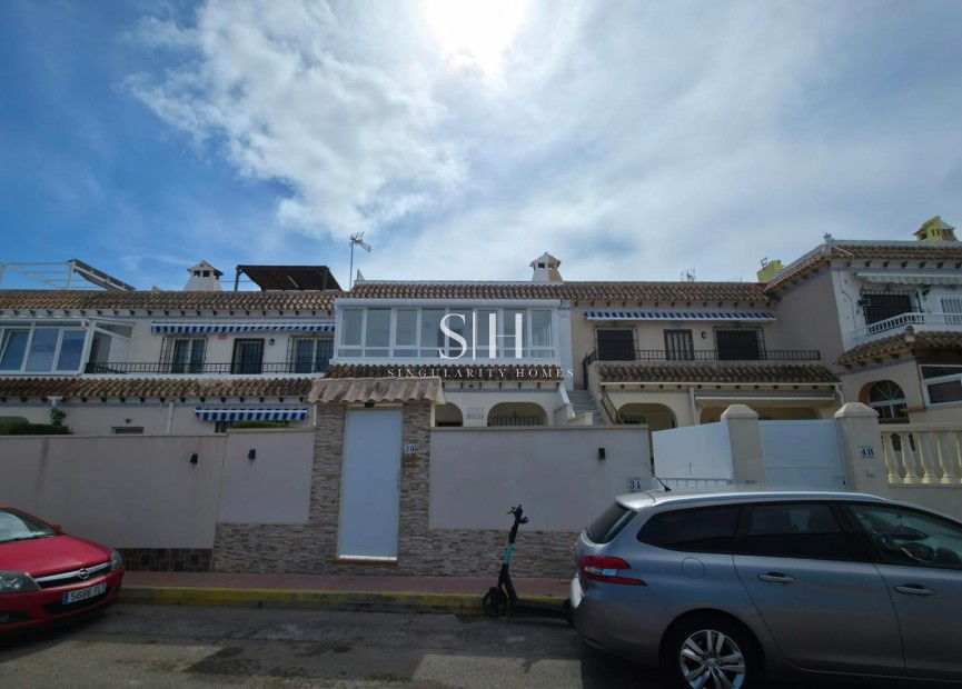 Odsprzedaż - Bungalow - Torrevieja - Zona Los Frutales