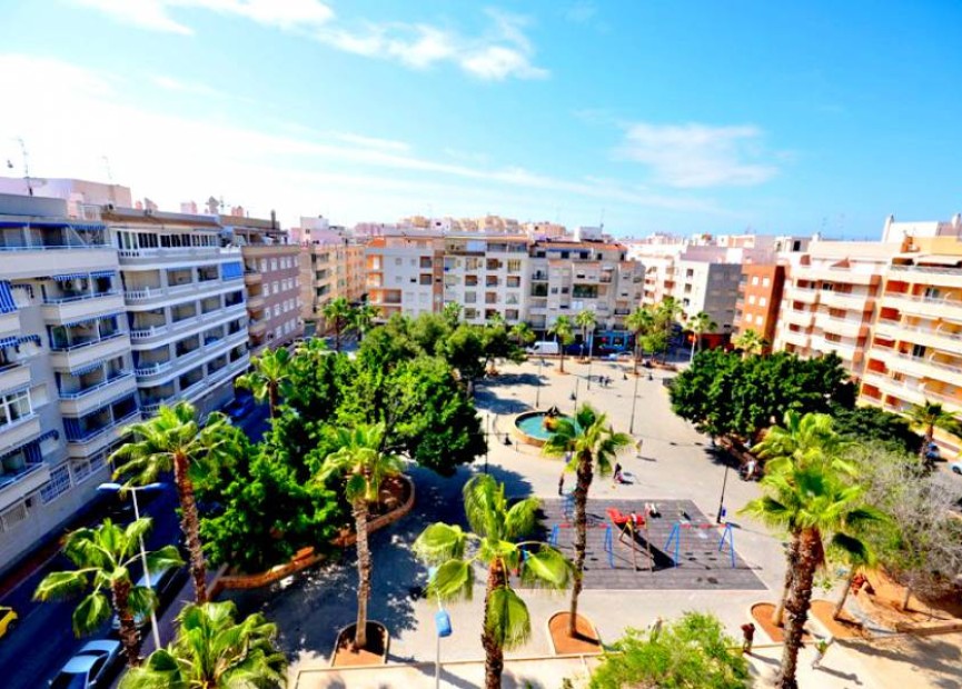 Odsprzedaż - Daszek - Torrevieja - Playa del Cura