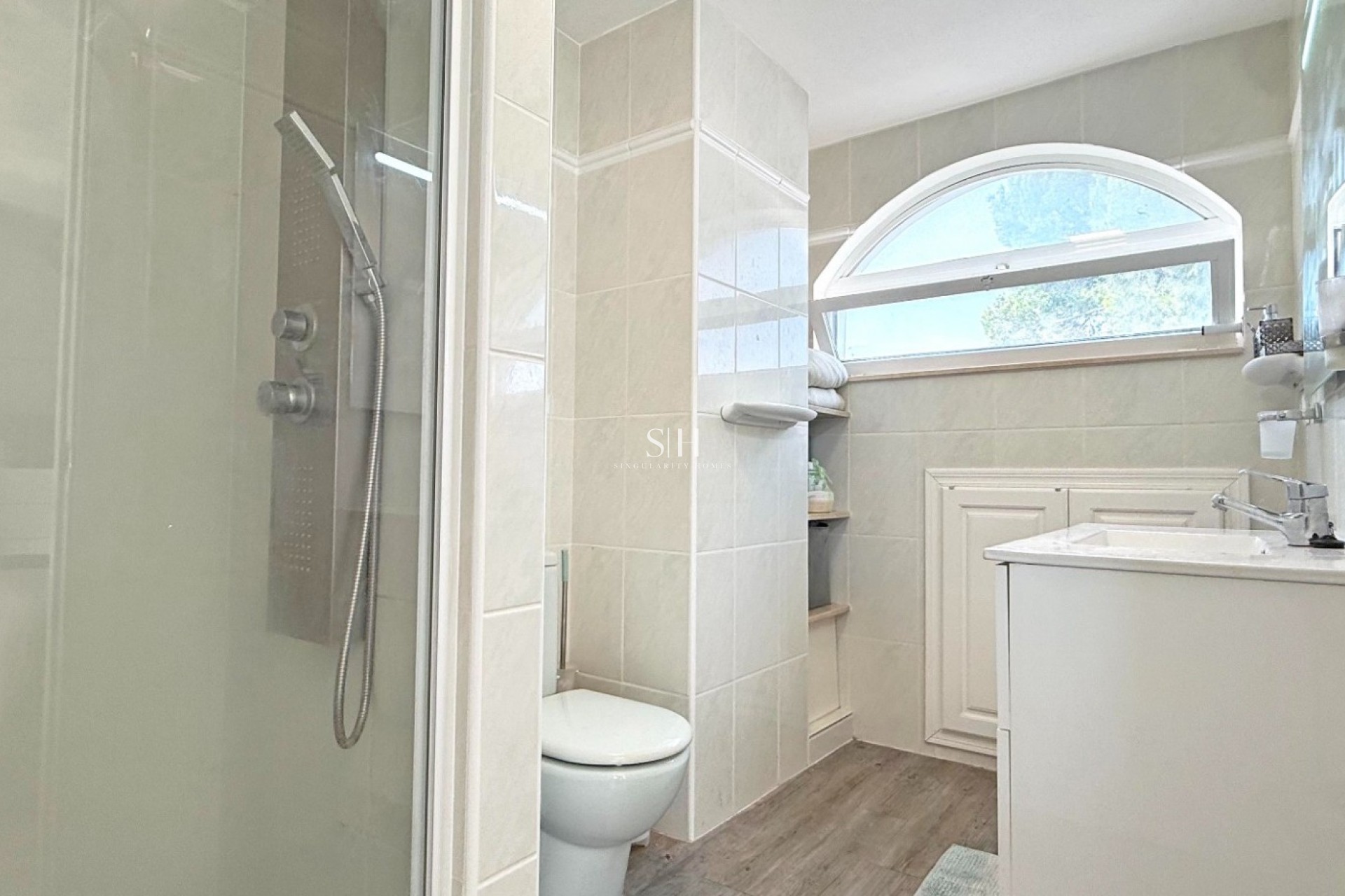 Odsprzedaż - Detached Villa - Orihuela Costa - Villamartín