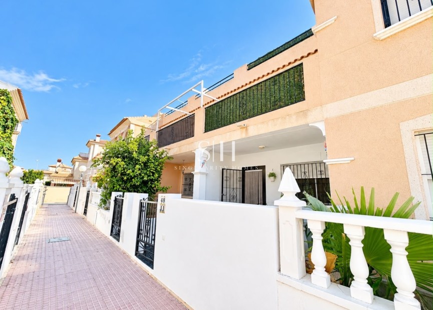 Odsprzedaż - Dom - Orihuela Costa - Costa Blanca