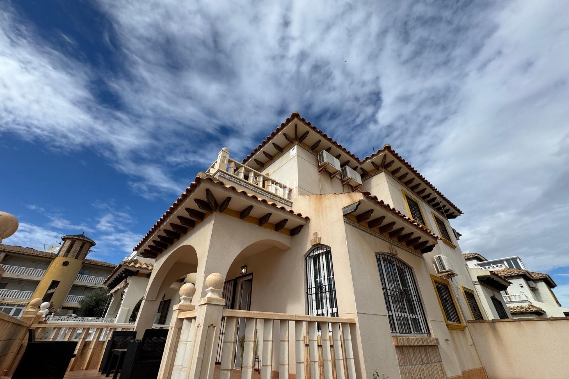 Odsprzedaż - Dom - Orihuela Costa - Lomas De Cabo Roig-los Dolses