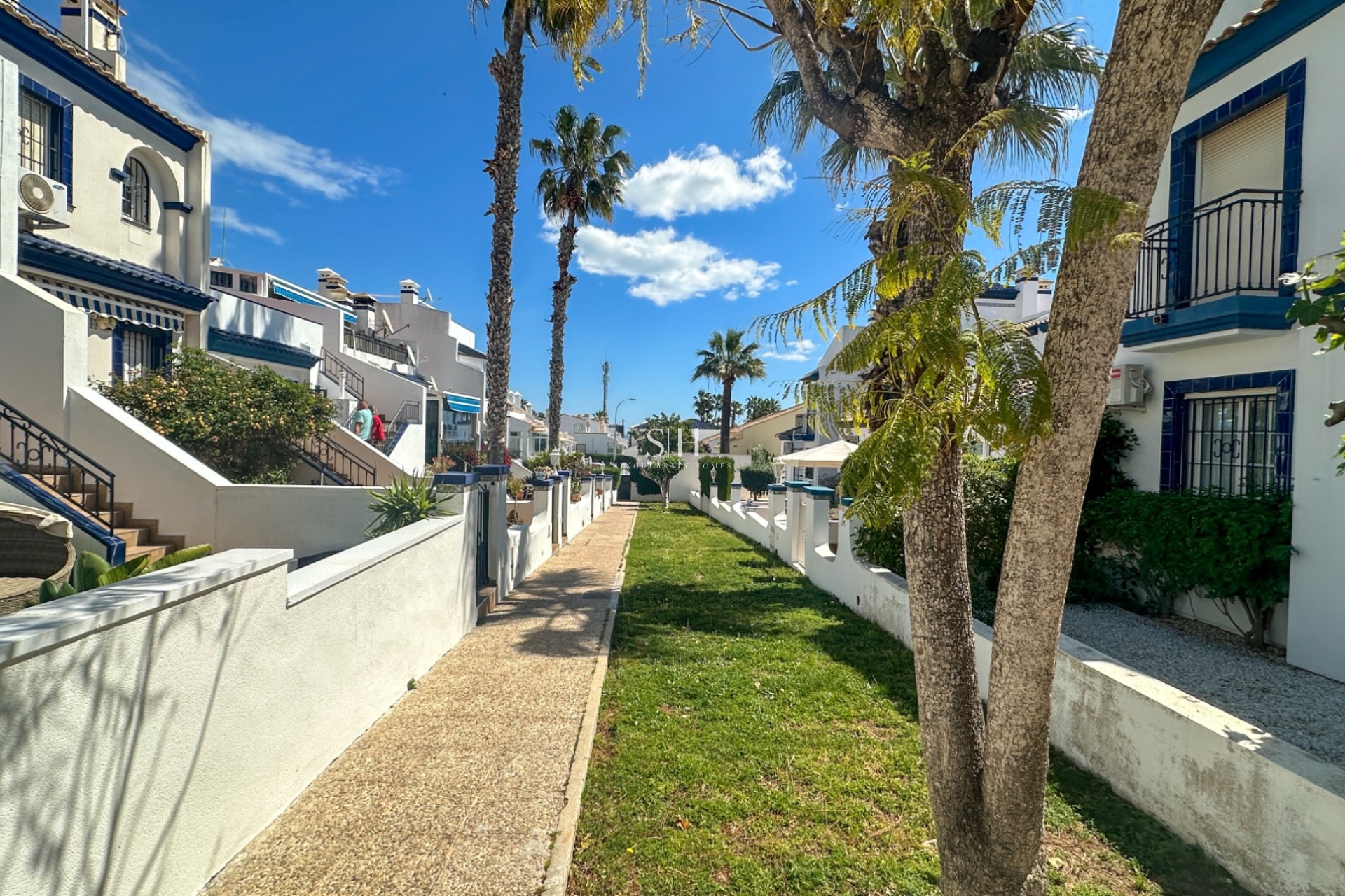 Odsprzedaż - Dom - Orihuela Costa - Los Dolses
