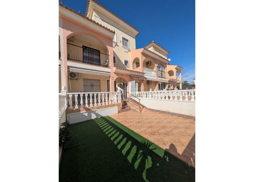 Odsprzedaż - Dom - Orihuela Costa - Playa Flamenca