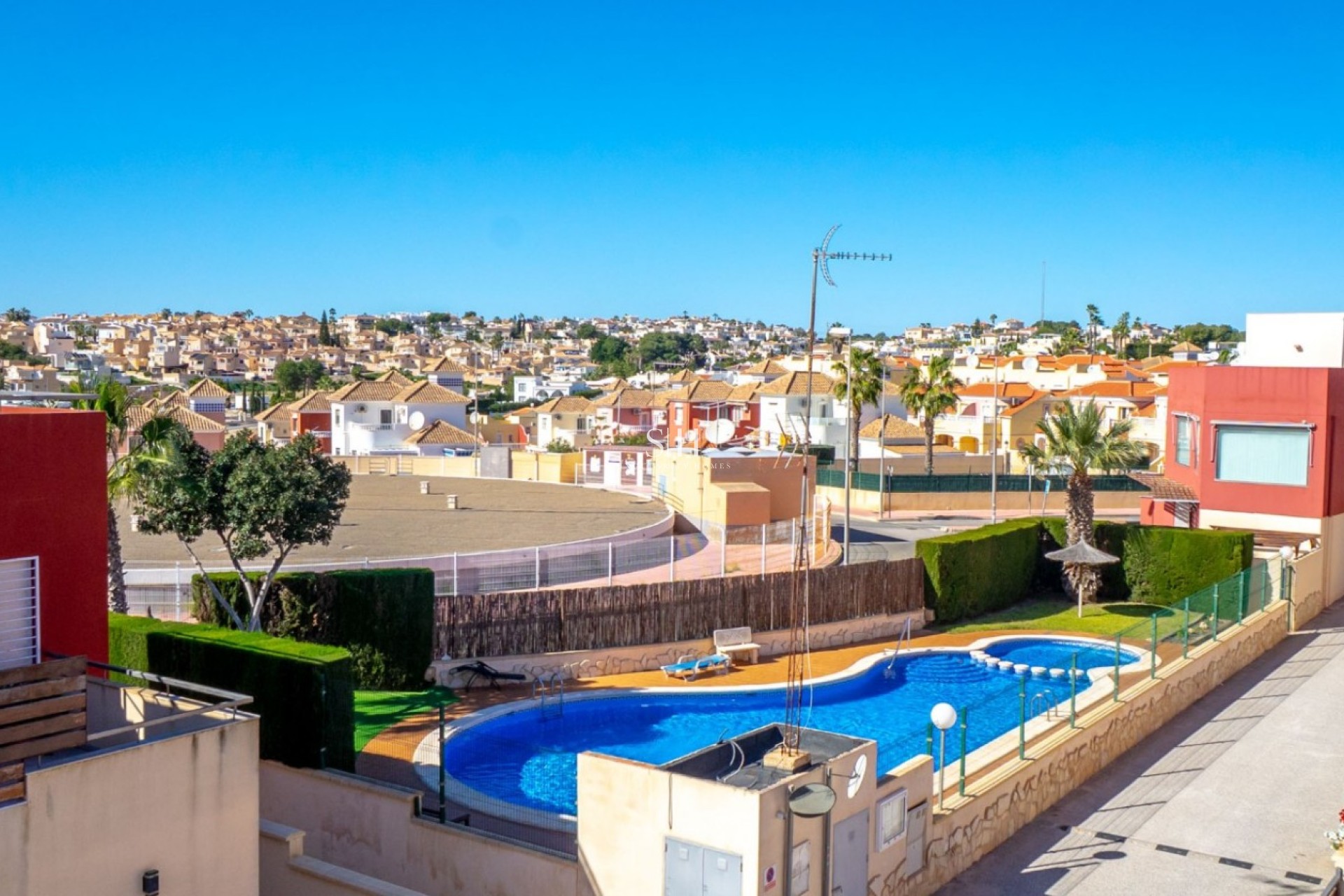 Odsprzedaż - Dom - Orihuela Costa - Villamartín