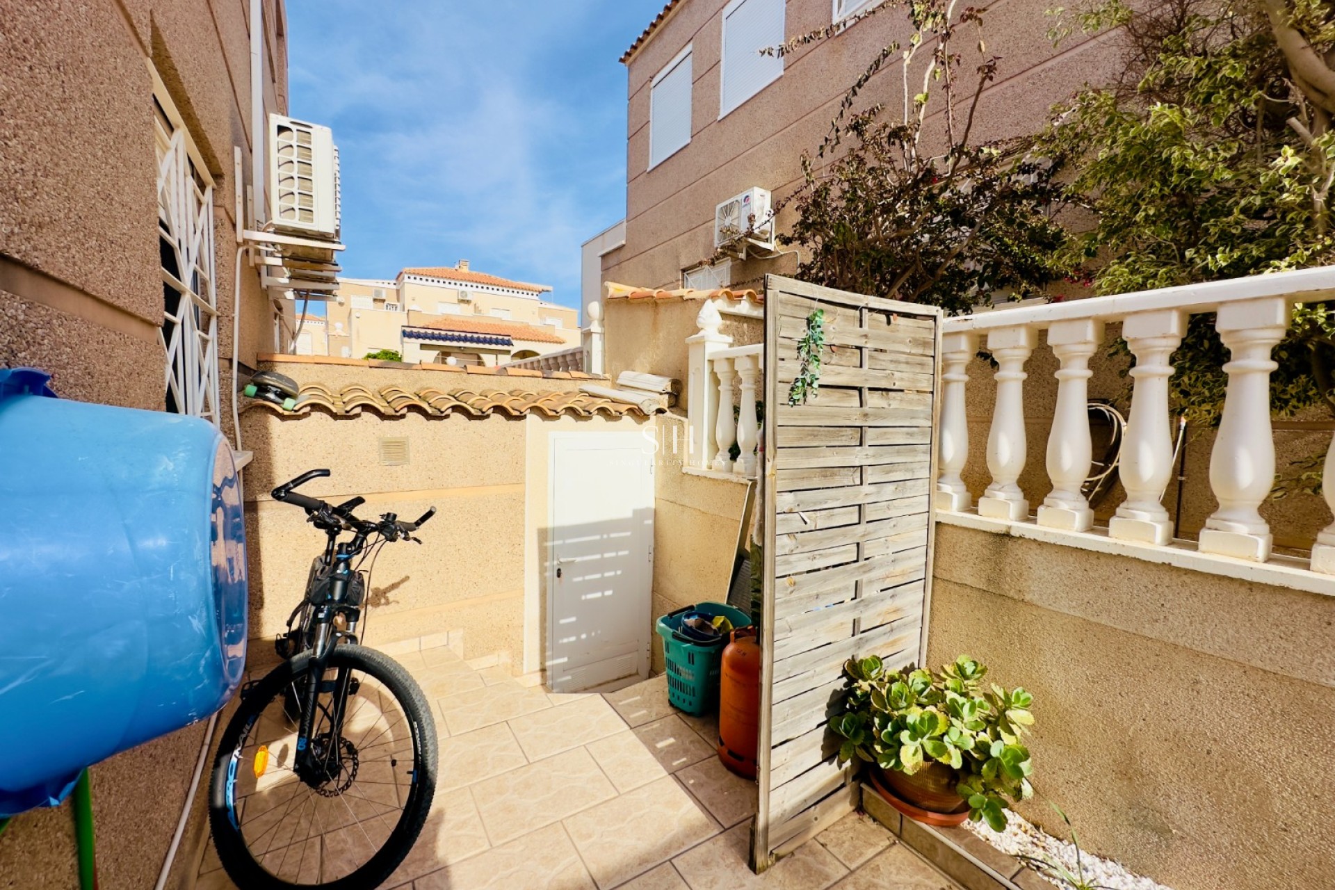 Odsprzedaż - Dom - Torrevieja - aguas nuevas