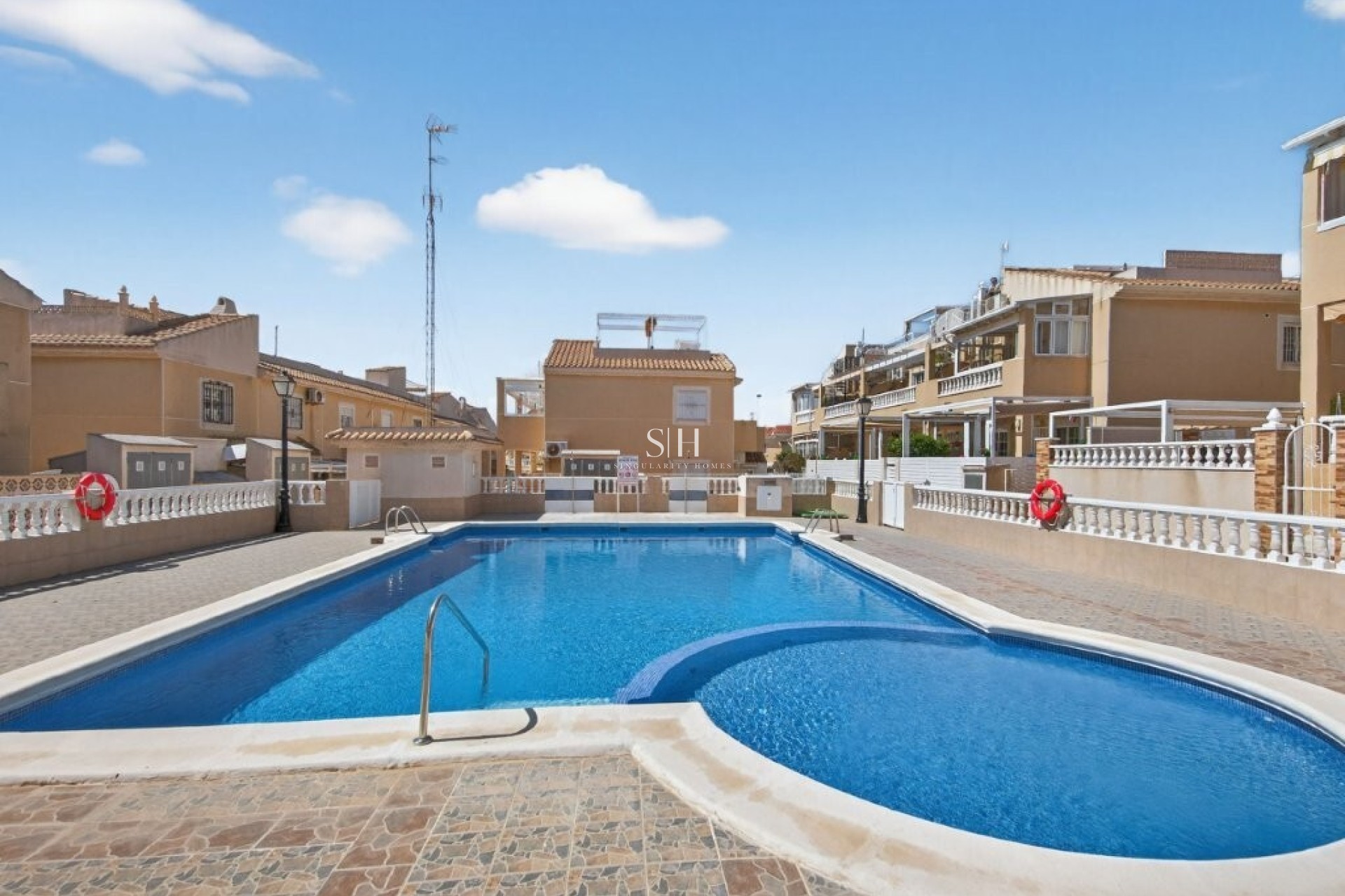Odsprzedaż - Dom - Torrevieja - aguas nuevas