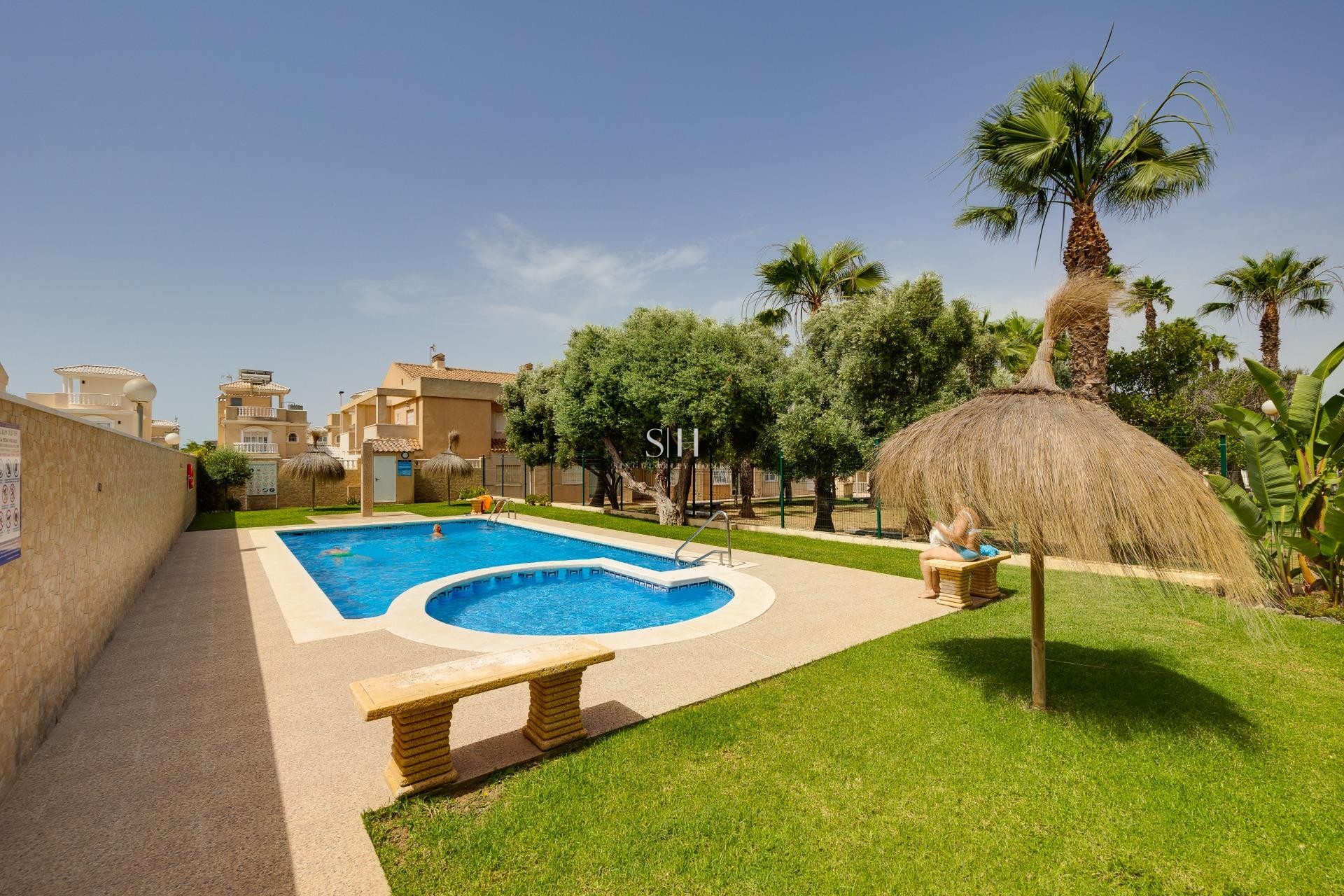 Odsprzedaż - Dom - Torrevieja - aguas nuevas