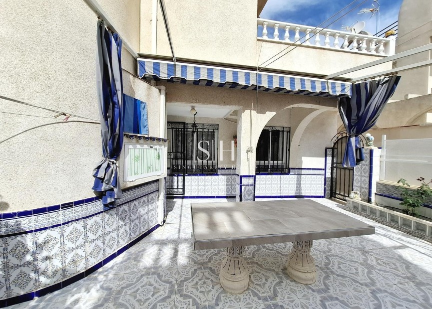 Odsprzedaż - Dom - Torrevieja - Carrefour