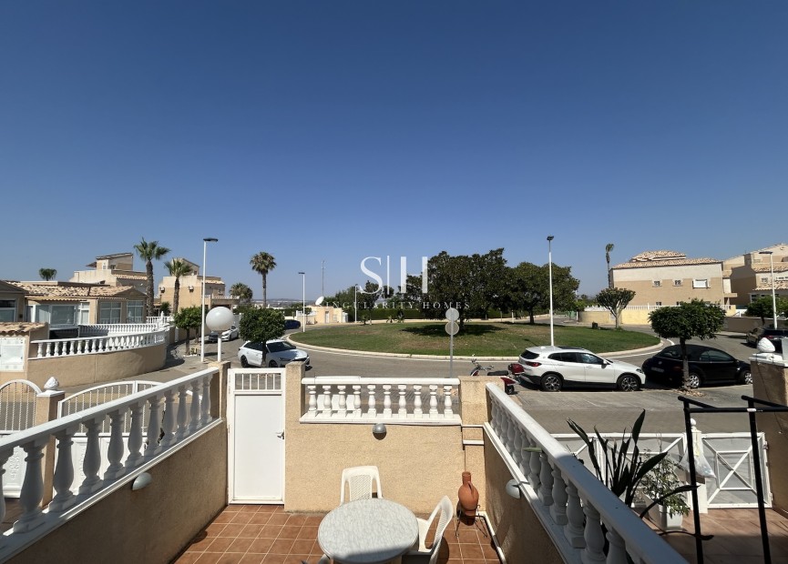 Odsprzedaż - Dom - Torrevieja - Costa Blanca