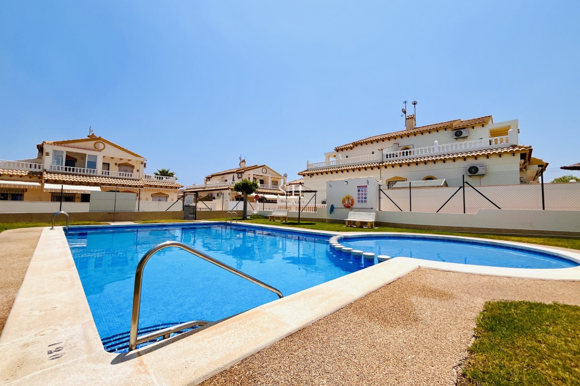 Odsprzedaż - Dom - Torrevieja - Costa Blanca
