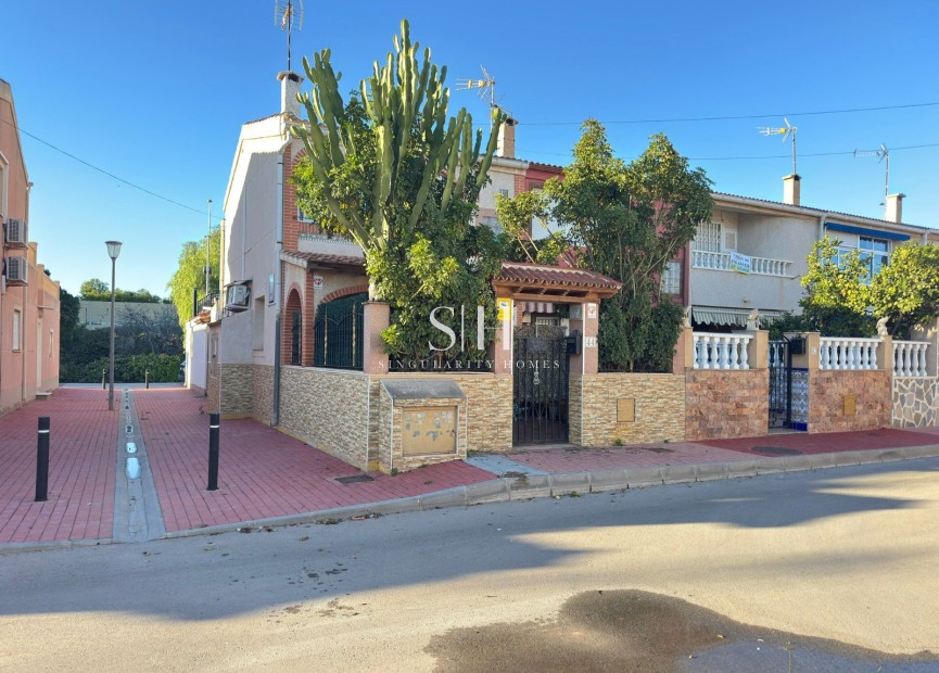 Odsprzedaż - Dom - Torrevieja - Costa Blanca