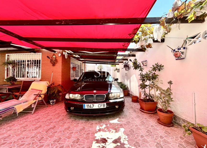 Odsprzedaż - Dom - Torrevieja - Costa Blanca