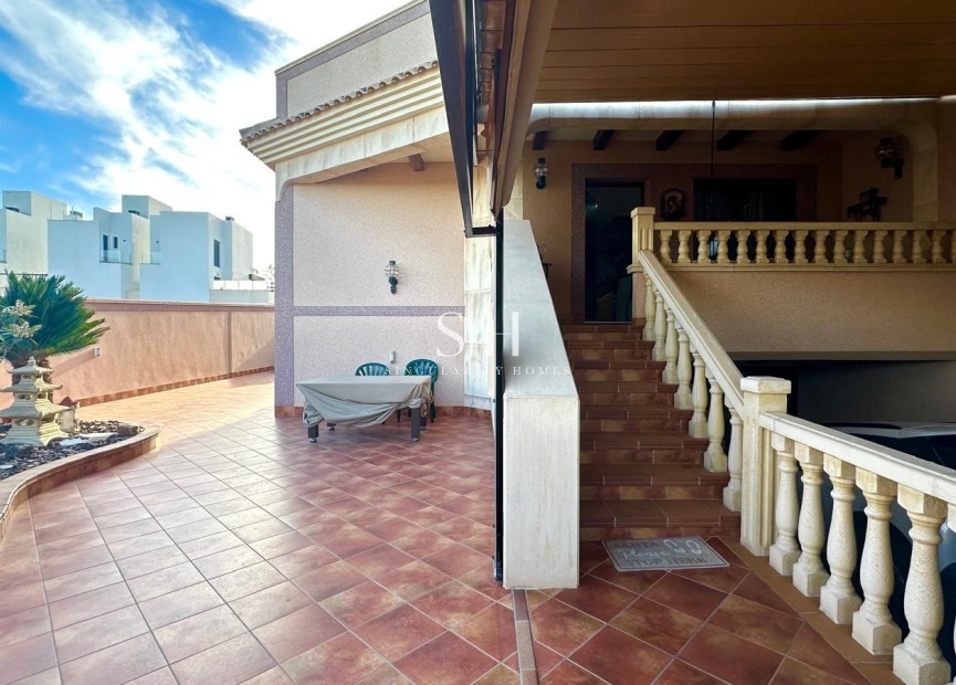 Odsprzedaż - Dom - Torrevieja - La siesta