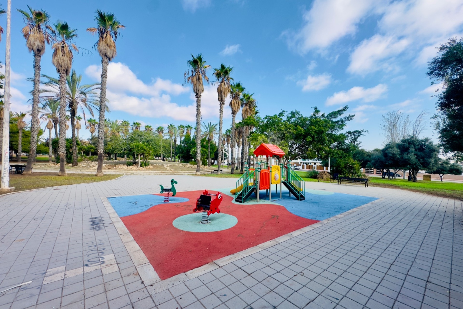 Odsprzedaż - Dom - Torrevieja - Los altos