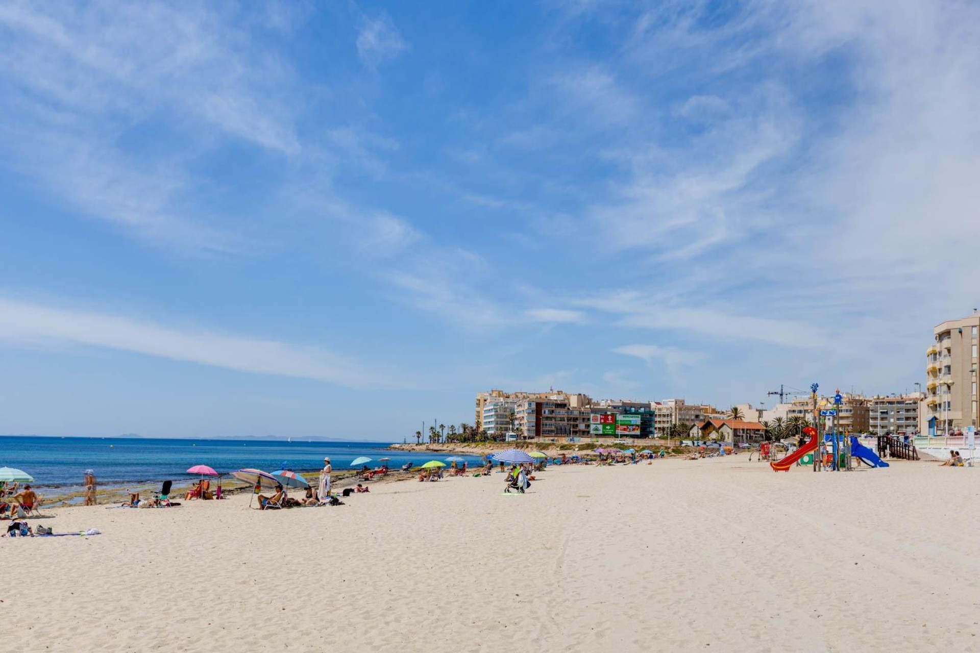 Odsprzedaż - Dom - Torrevieja - Playa de los Locos