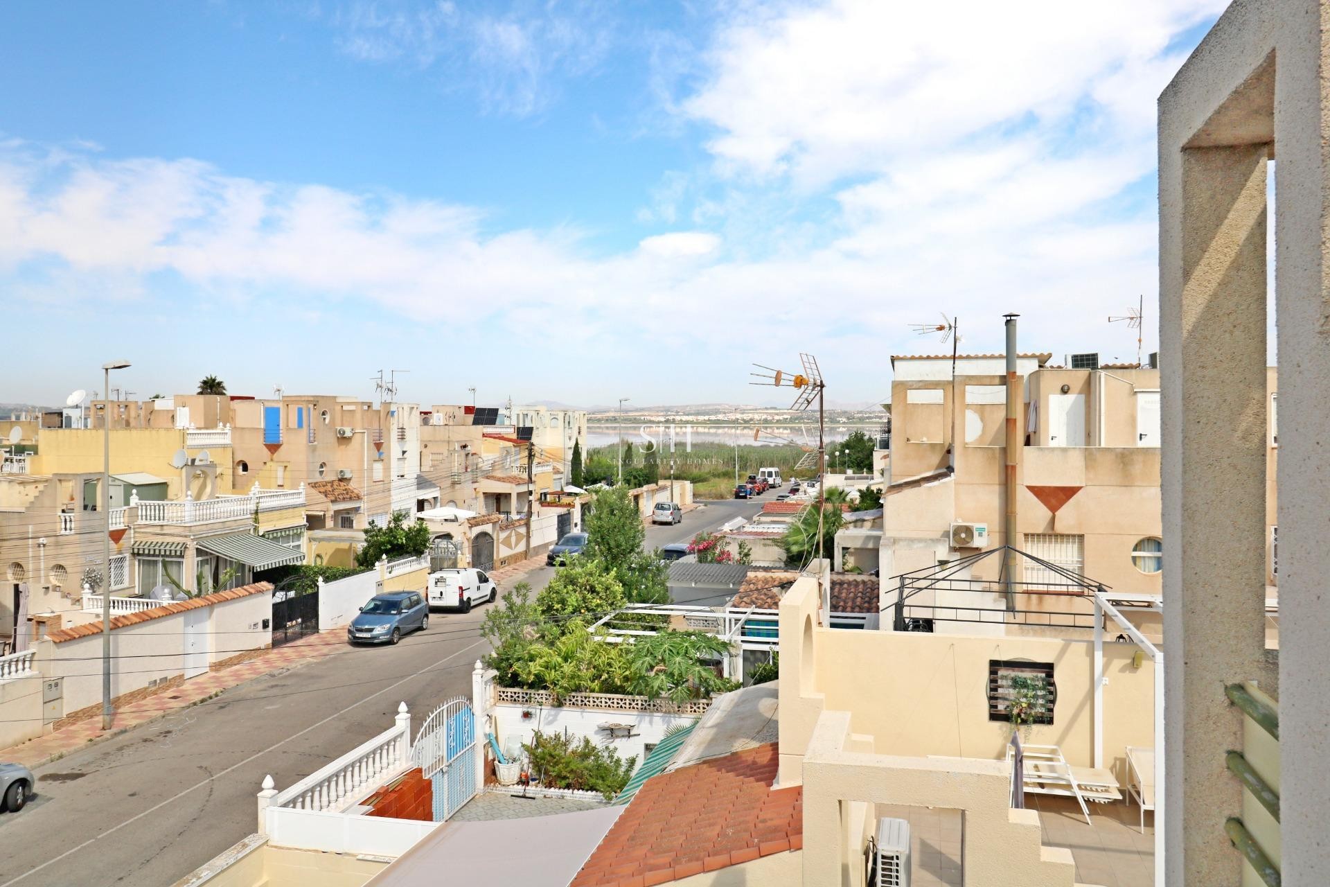 Odsprzedaż - Dom - Torrevieja - Torretas