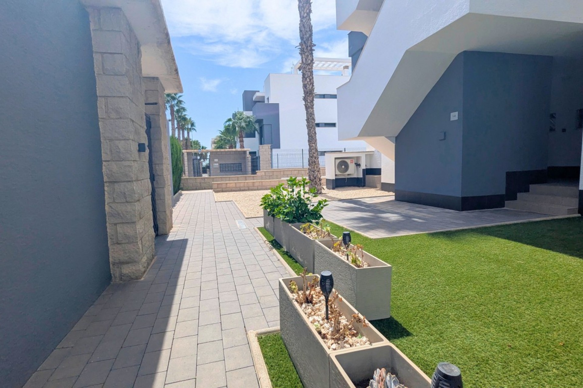 Odsprzedaż - Mieszkanie w bloku - Guardamar del Segura - Costa Blanca