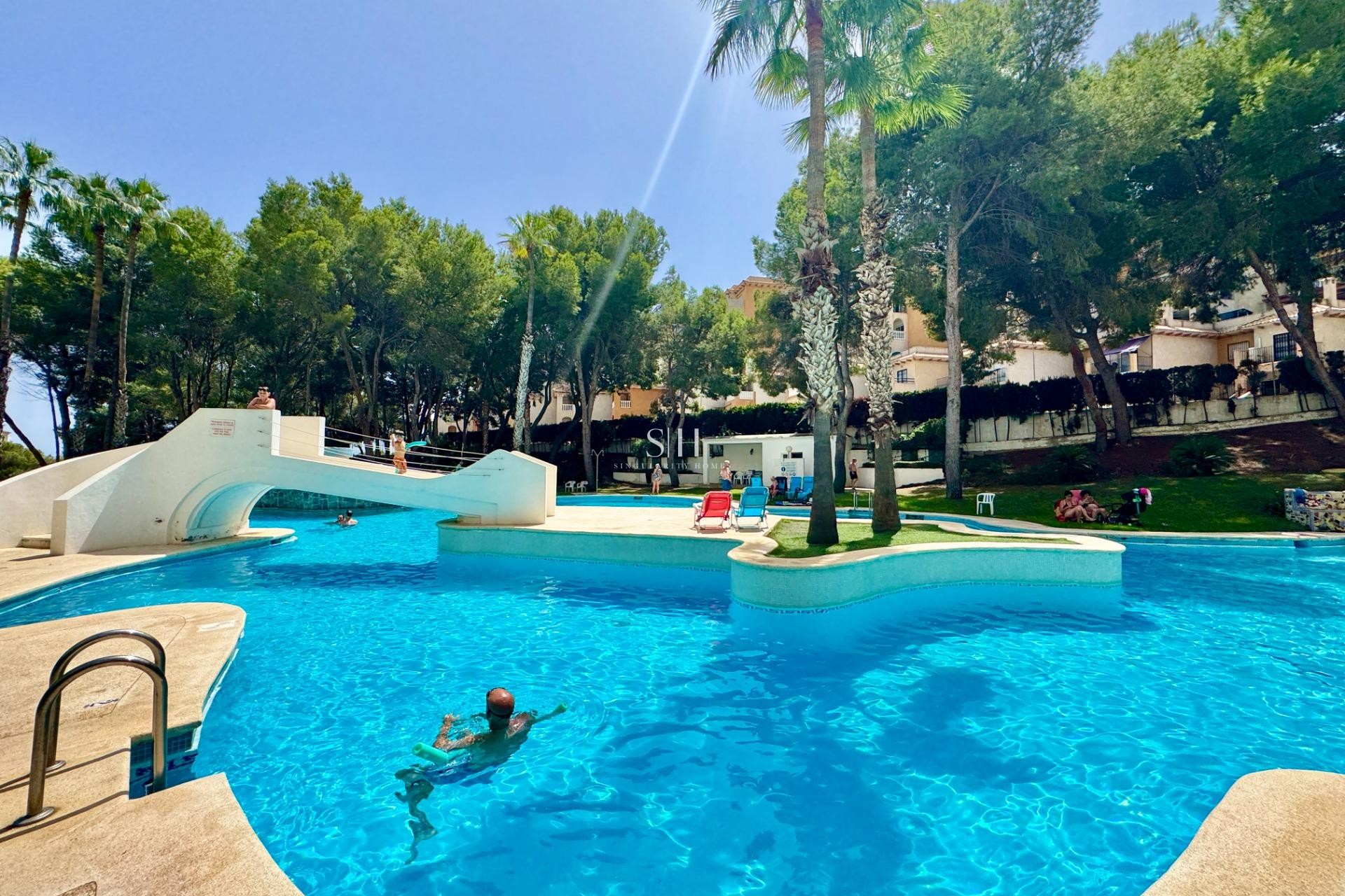 Odsprzedaż - Mieszkanie w bloku - Orihuela Costa - Altos de Campoamor
