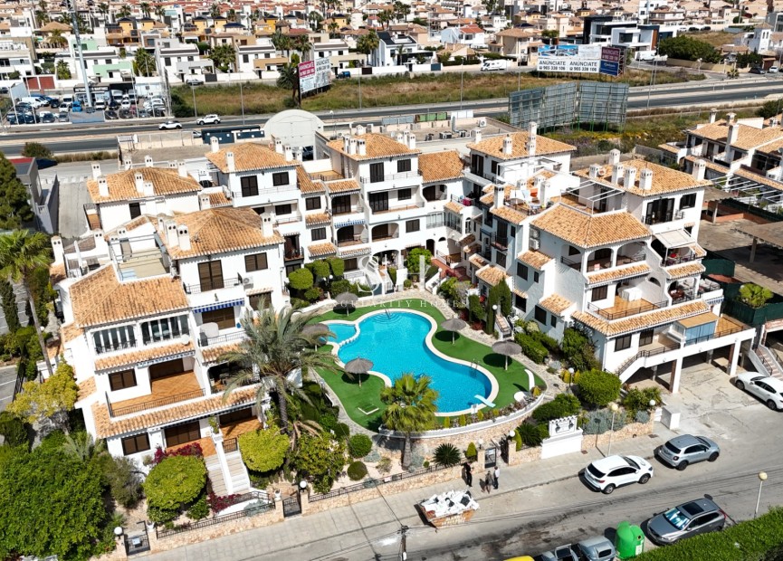 Odsprzedaż - Mieszkanie w bloku - Orihuela Costa - Cabo Roig