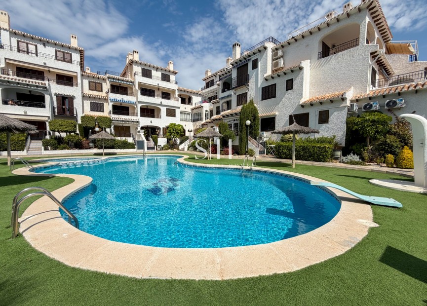 Odsprzedaż - Mieszkanie w bloku - Orihuela Costa - Cabo Roig
