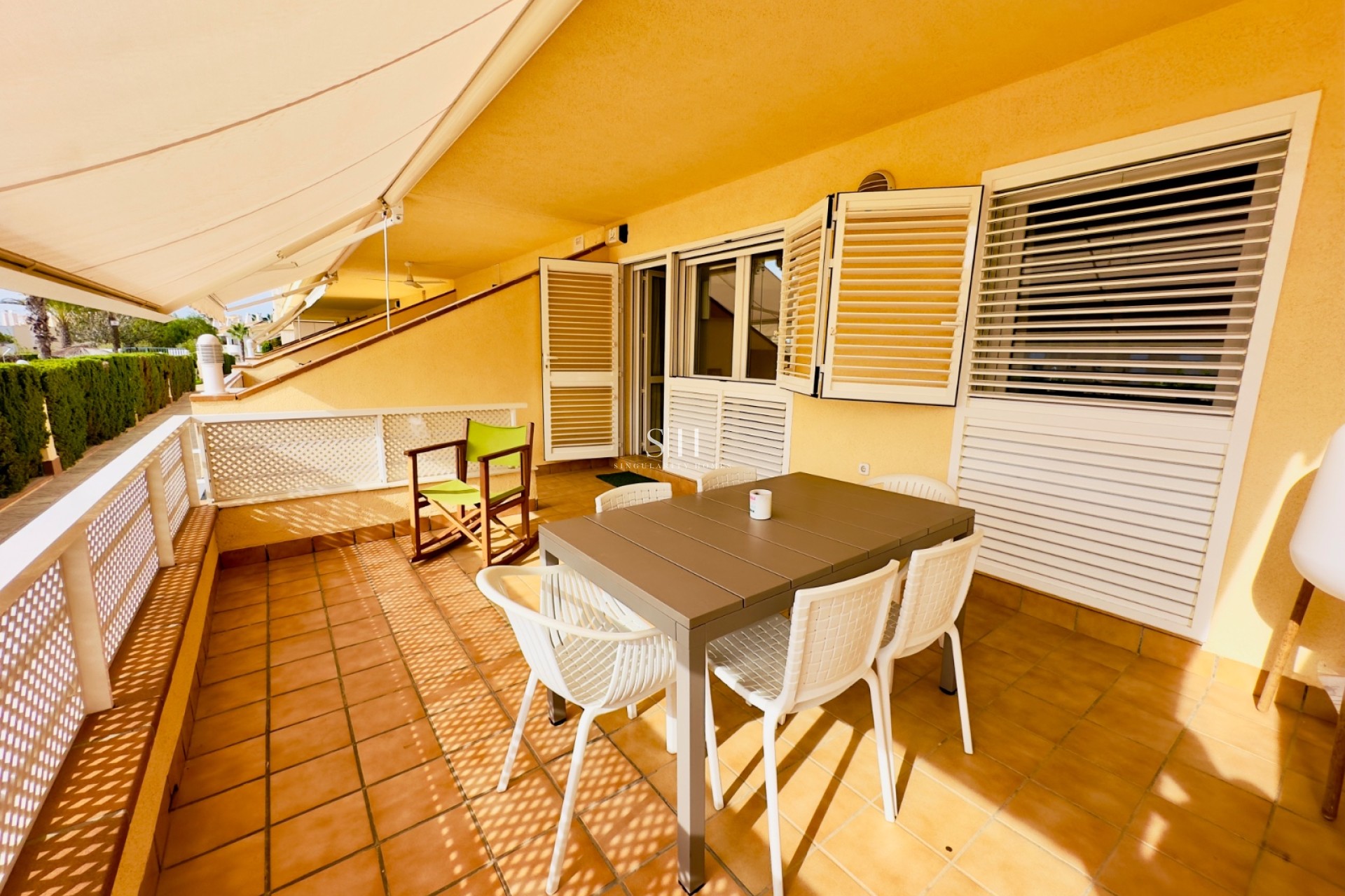 Odsprzedaż - Mieszkanie w bloku - Orihuela Costa - Campoamor