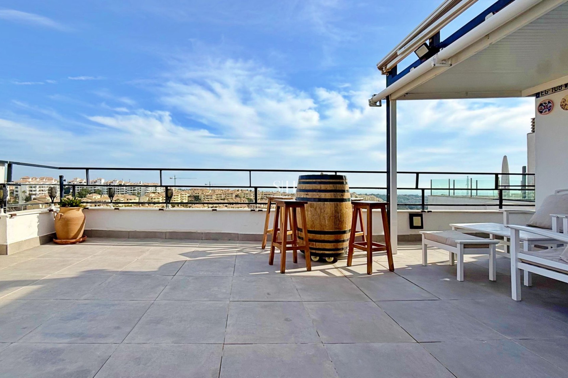 Odsprzedaż - Mieszkanie w bloku - Orihuela Costa - Campoamor