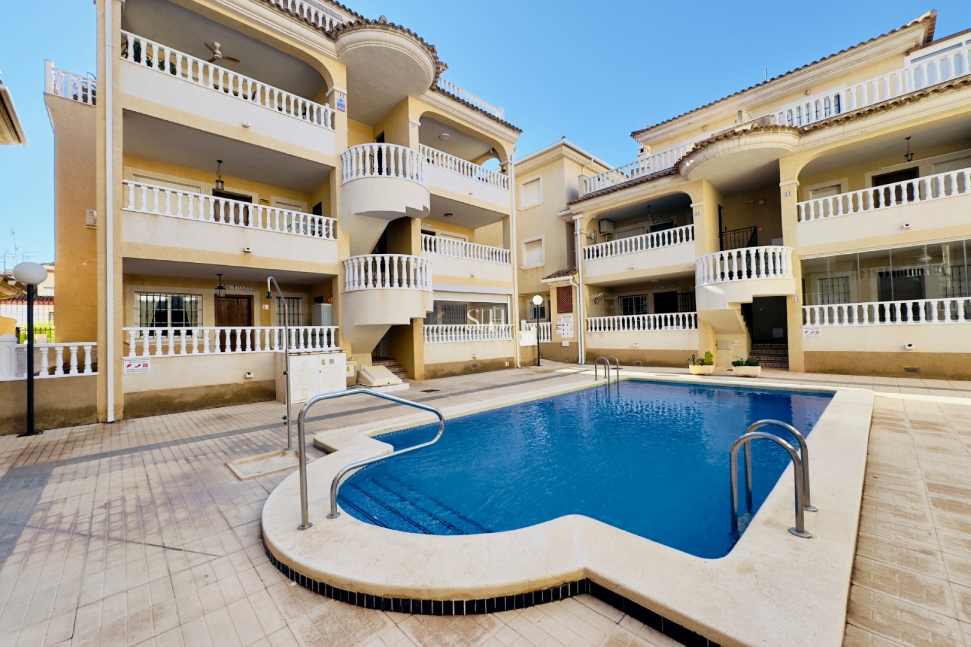 Odsprzedaż - Mieszkanie w bloku - Orihuela Costa - La Florida