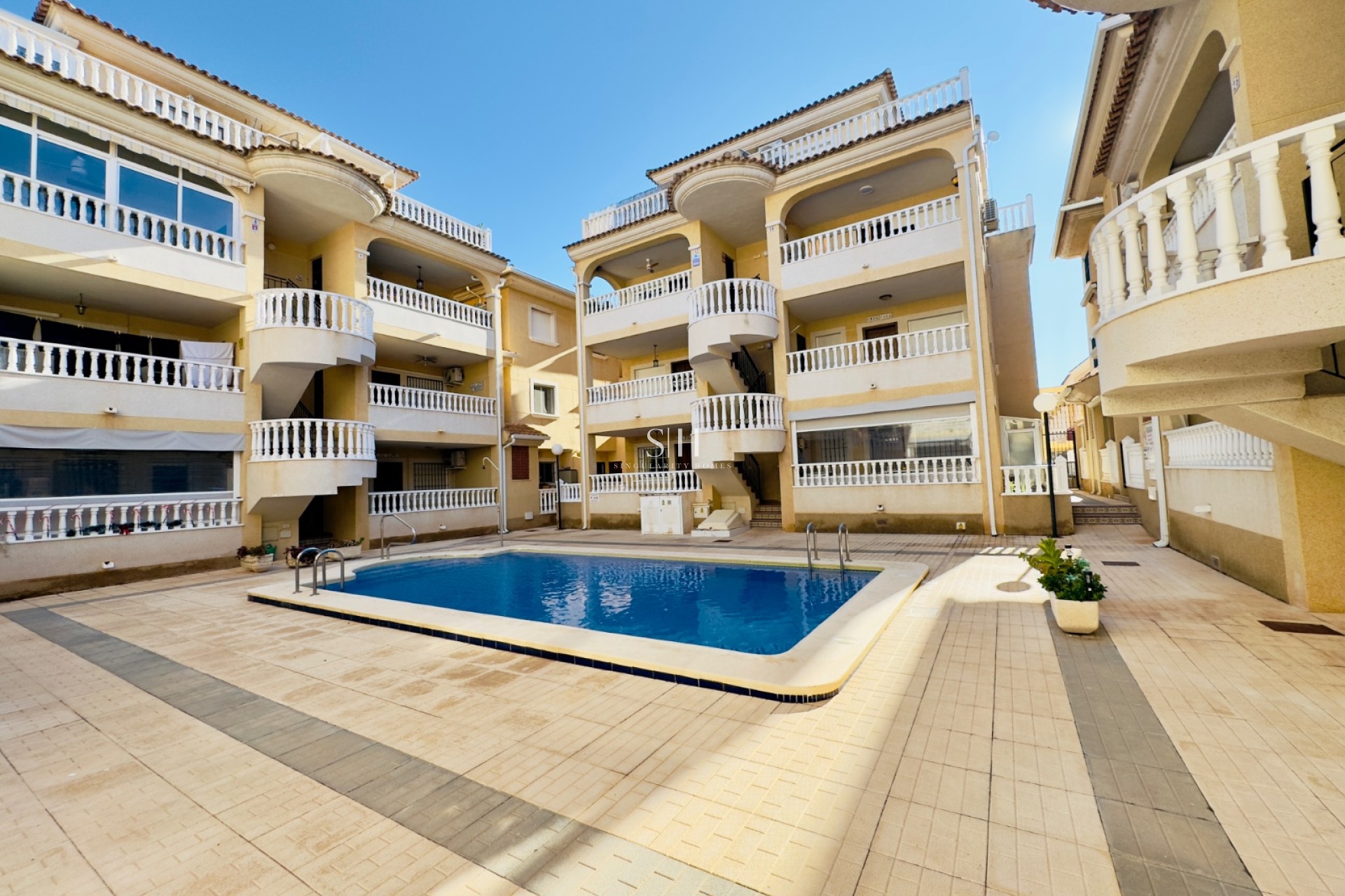 Odsprzedaż - Mieszkanie w bloku - Orihuela Costa - La Florida