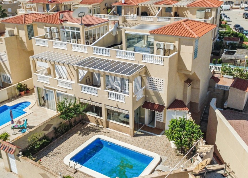 Odsprzedaż - Mieszkanie w bloku - Orihuela Costa - Playa Flamenca