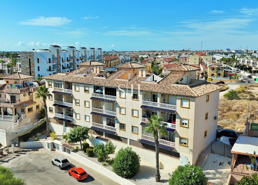 Odsprzedaż - Mieszkanie w bloku - Orihuela Costa - Playa Flamenca