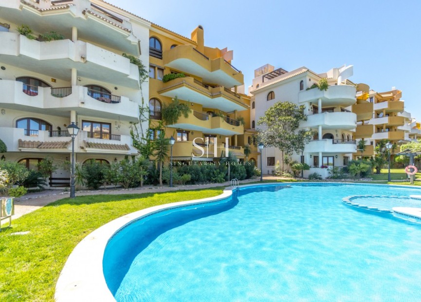 Odsprzedaż - Mieszkanie w bloku - Orihuela Costa - Punta Prima